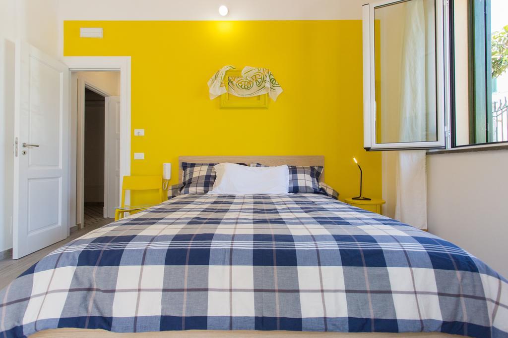 Nonna Anna Rooms ปาแลร์โม ภายนอก รูปภาพ